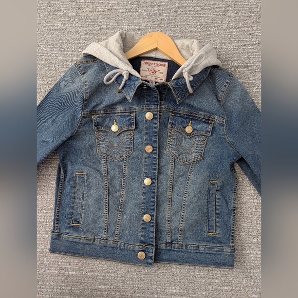 BNWT True Religion UNISEX Adult (Large) Relaxed Denim Trucker Hooded Jean Jacket - Picture 9 of 14